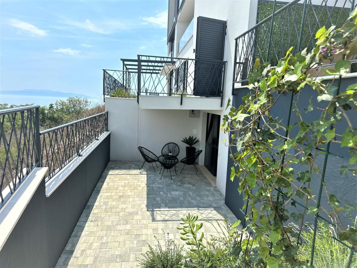 Hillside Apartment Volosko Abbázia Kültér fotó