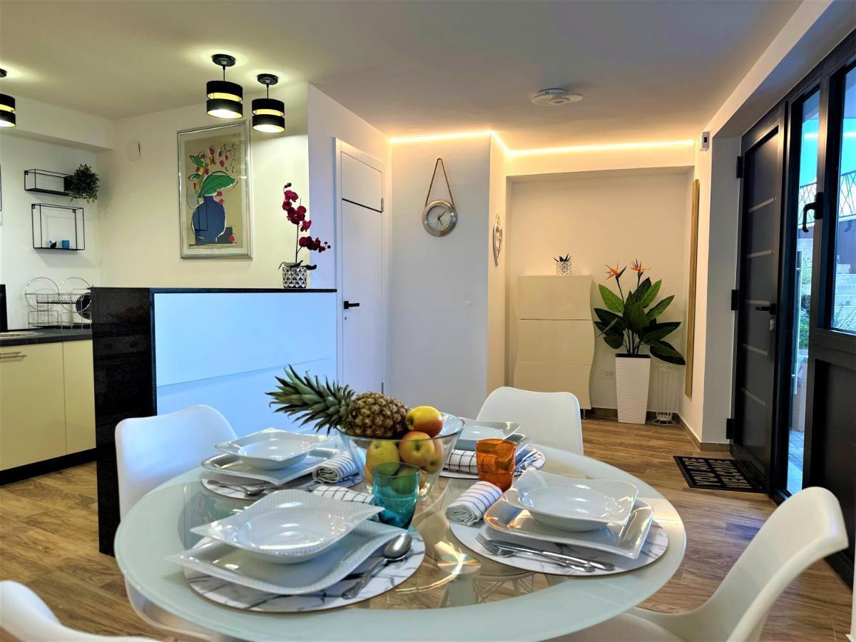 Hillside Apartment Volosko Abbázia Kültér fotó