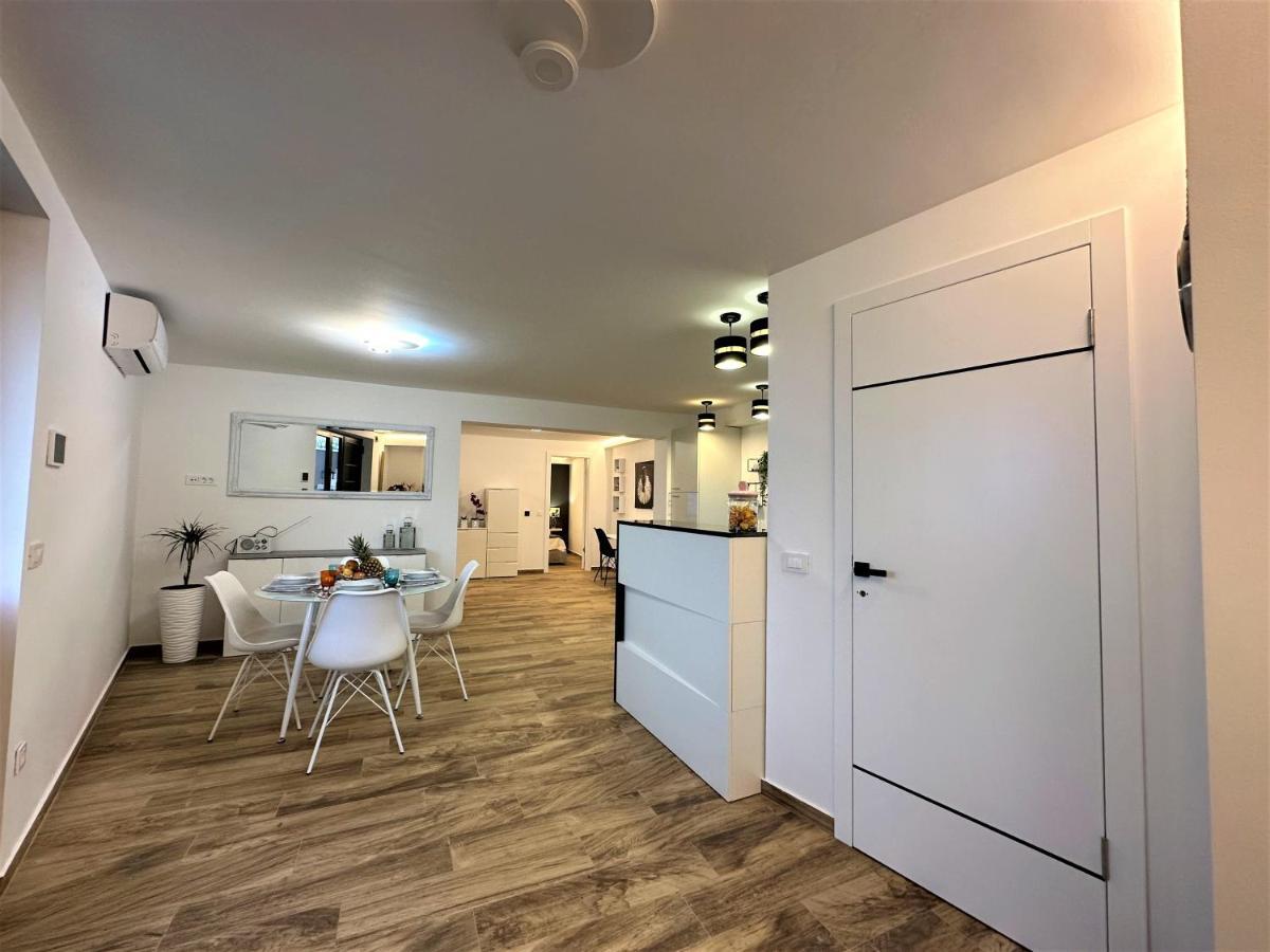Hillside Apartment Volosko Abbázia Kültér fotó